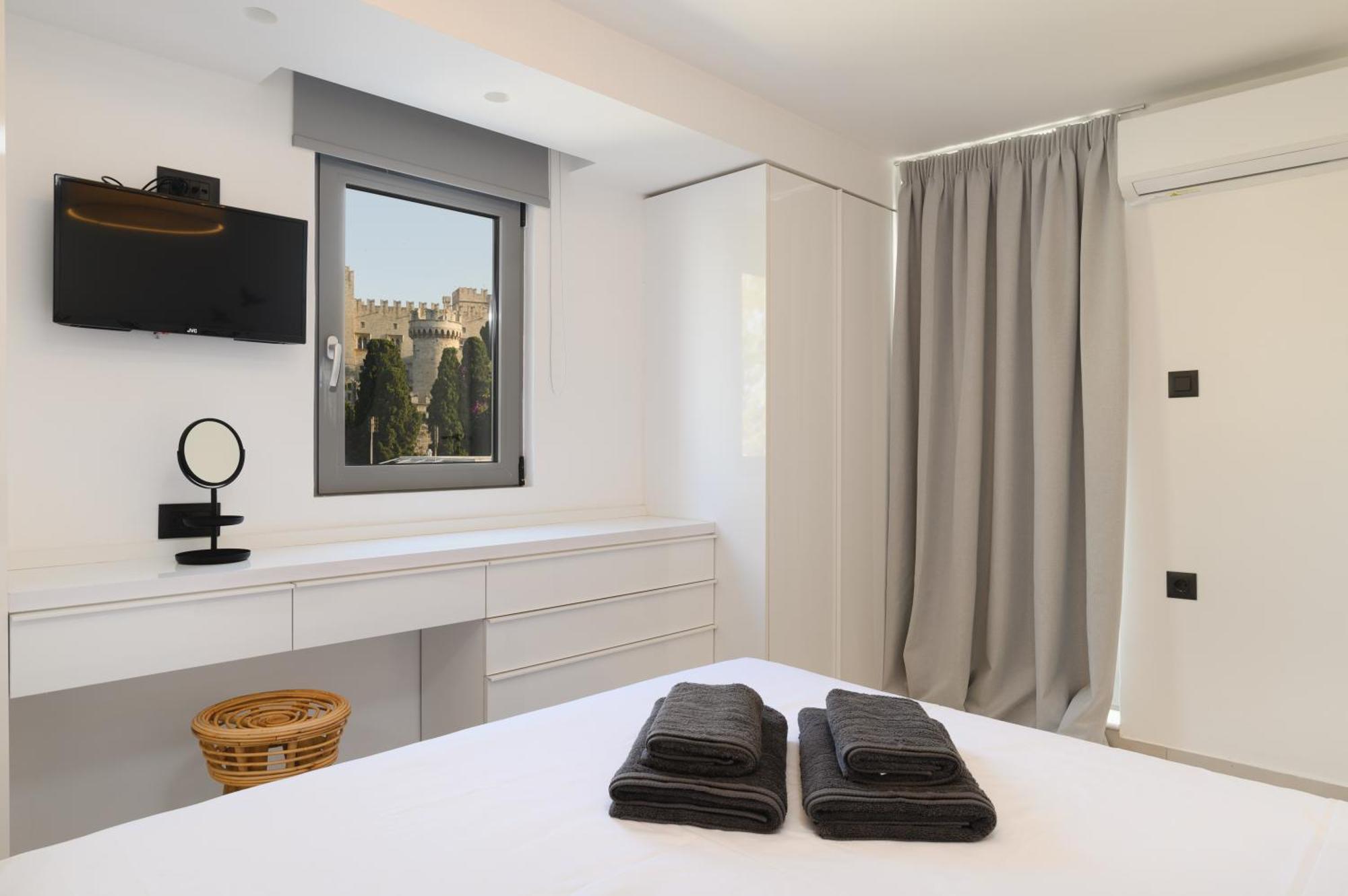 Castelo View Luxury Apt Rhodes City Exterior foto